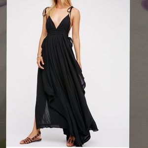 ❤️Sold❤️ Free People Tropical Heat - Black XS